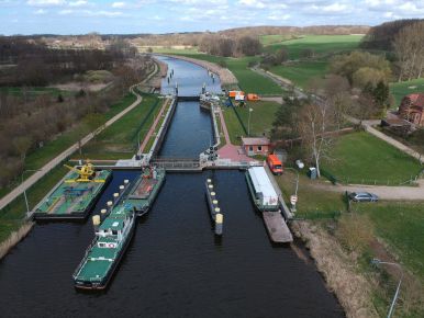 Schleusensanierung am Elbe-Lübeck-Kanal aus der Vogelperspektive